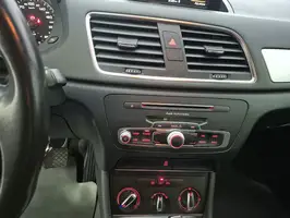 2018  Audi Q3 - Image 25