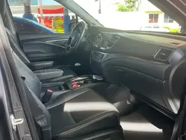 2022  Honda Pilot - Image 19