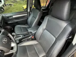 2023  Toyota Hilux - Image 23