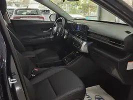 2025  Hyundai Kona - Image 31