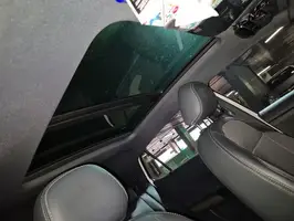 2020  Volkswagen T - Image 20