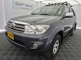 2012  Toyota Fortuner - Image 7