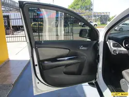 2014  Dodge Unknown - Image 25