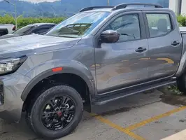 2025  Nissan Frontier - Image 6