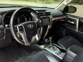 2017  Toyota 4Runner - Image 30