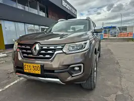 2017  Renault Alaskan - Image 9
