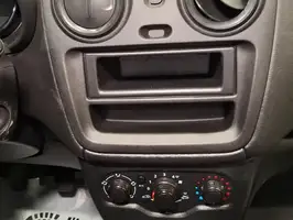 2026  Renault Kangoo - Image 19