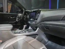 2022  Chevrolet Traverse - Image 16