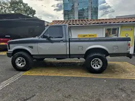 1994  Ford F - Image 9
