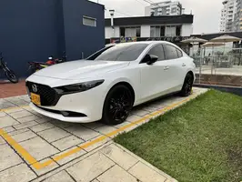 2025  Mazda 3 - Image 19