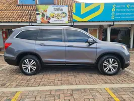 2017  Honda Pilot - Image 10