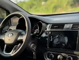 2015  Kia Rio - Image 12