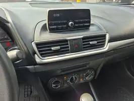 2017  Mazda 3 - Image 22