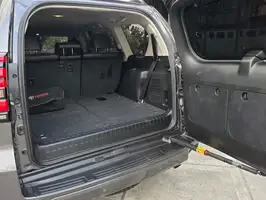 2020  Toyota Prado - Image 24