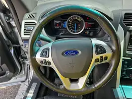 2015  Ford Explorer - Image 23