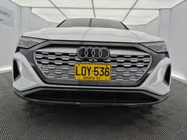 2024  Audi Q8 - Image 6