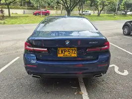 2022  Bmw Serie - Image 13