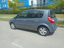 2008  Renault Scénic - Image 8