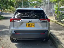 2022  Toyota Rav - Image 13