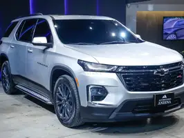 2022  Chevrolet Traverse - Image 11