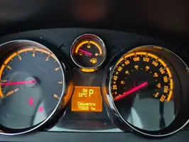 2010  Chevrolet Captiva - Image 24