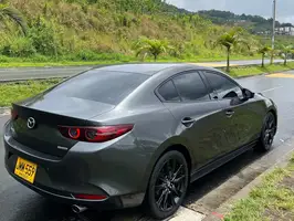 2021  Mazda 3 - Image 35