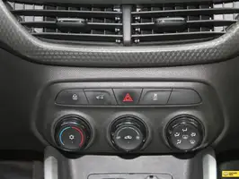 2023  Chevrolet Onix - Image 25