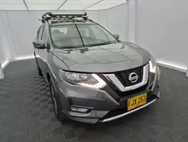 2019  Nissan X - Image 6