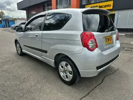 2011  Chevrolet Aveo - Image 13