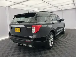 2021  Ford Explorer - Image 15