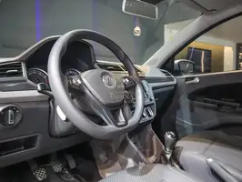 2019  Volkswagen Voyage - Image 17