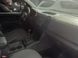 2015  Volkswagen Amarok - Image 34