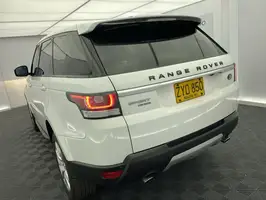 2014  Land Rover Unknown - Image 13