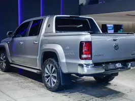 2022  Volkswagen Amarok - Image 12