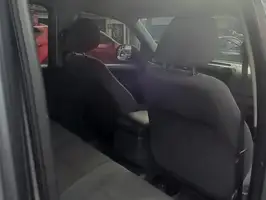 2015  Volkswagen Amarok - Image 35