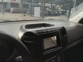 2015  Volkswagen Amarok - Image 38