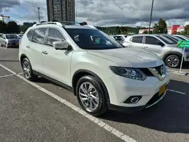 2017  Nissan X - Image 16