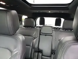 2019  Ford Explorer - Image 25