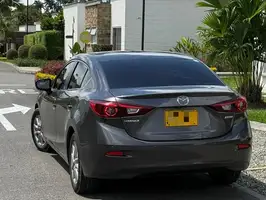 2020  Mazda 3 - Image 10
