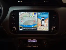 2025  Nissan Kicks - Image 21