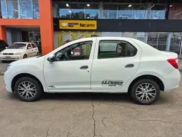 2023  Renault Logan - Image 33