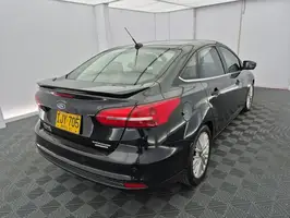 2015  Ford Focus - Image 17