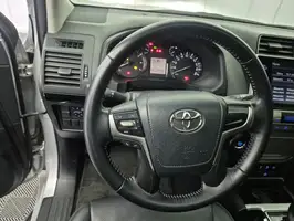 2022  Toyota Prado - Image 22