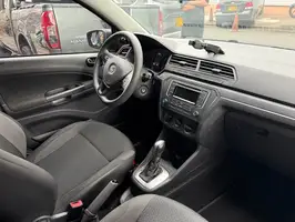 2022  Volkswagen Voyage - Image 10