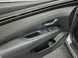 2024  Hyundai Tucson - Image 18