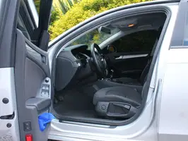 2010  Audi A4 - Image 13