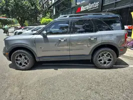 2021  Ford Bronco - Image 10