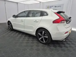 2018  Volvo Unknown - Image 14