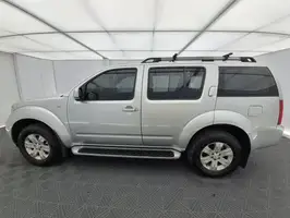 2007  Nissan Pathfinder - Image 10