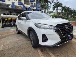 2024  Nissan Kicks - Image 8